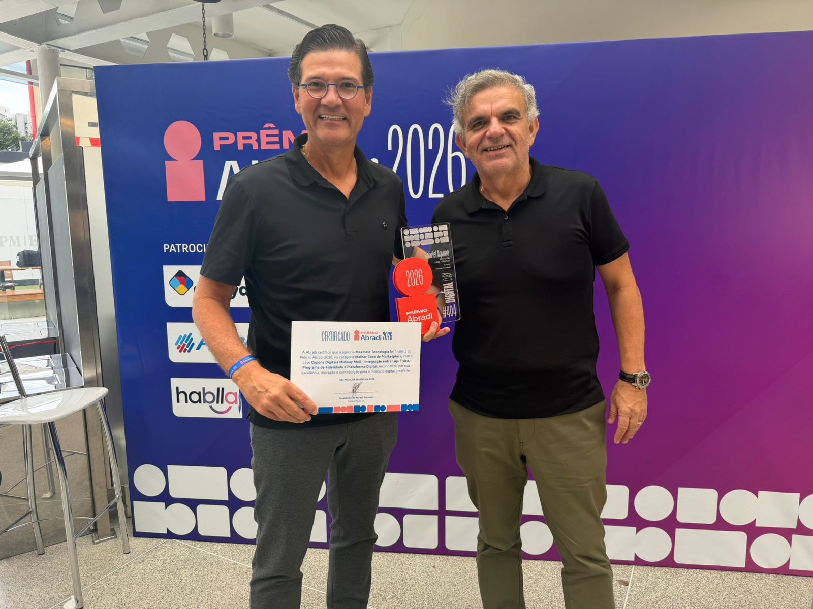 Agência Maxmeio conquista prêmio nacional da Abradi e consolida liderança no marketing digital