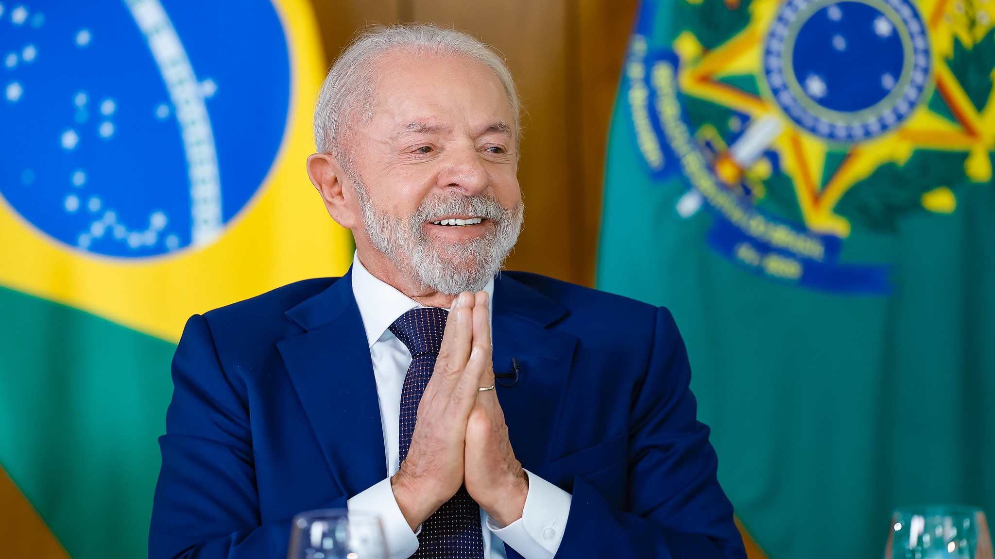 Lula aposta no fim da escala 6