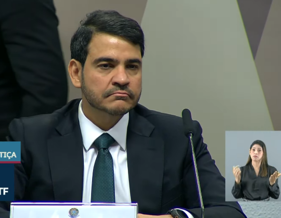 FireShot Capture 1336 - Ao vivo_ CCJ sabatina Jorge Messias, indicado ao cargo de ministro_ - [www.youtube.com].png