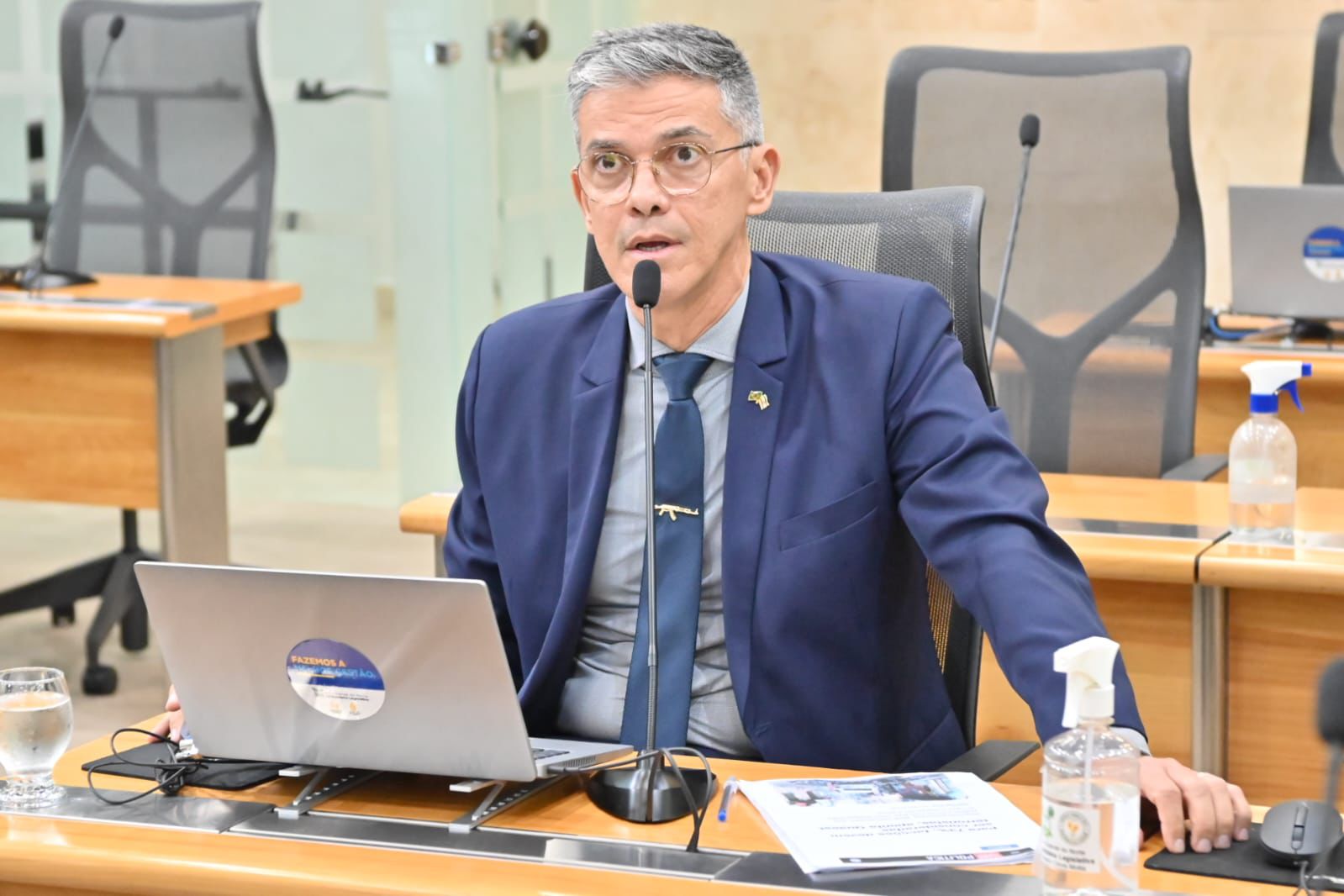 Deputado Coronel Azevedo