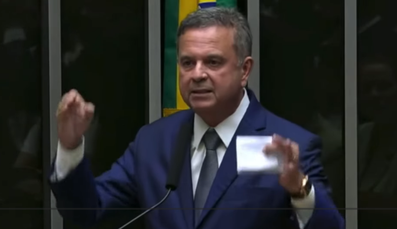 FireShot Capture 1356 - (32) ROGÉRIO MARINHO FAZ DISCURSO FORTE_ “MENTIROSOS, ESTÃO PODRES_ - [www.youtube.com].png