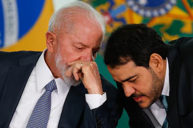 Presidente Luiz Inácio Lula da Silva ao lado de Jorge Messias, ministro da AGU Foto: Wilton Júnior/Estadão