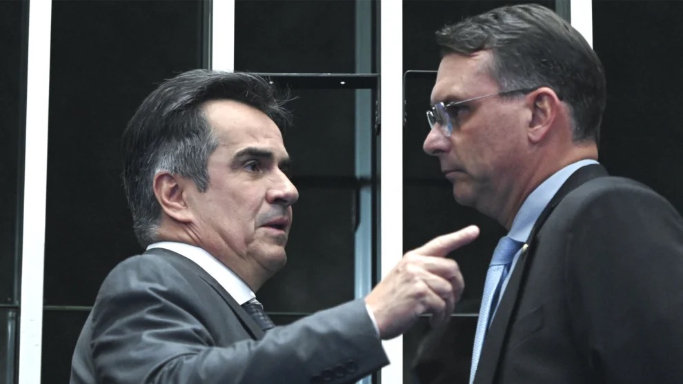 ciro nogeuira e flavio bolsonaro | Foto: Andressa Anholete/Agência Senado