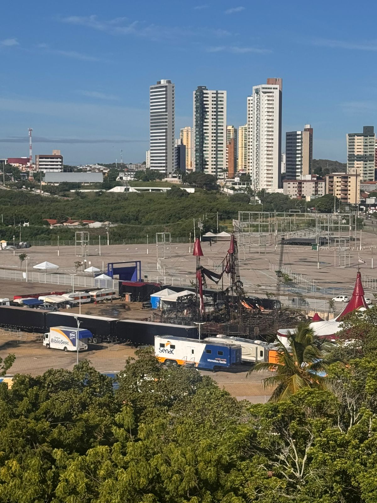 A tristeza em uma imagem circo do tiru