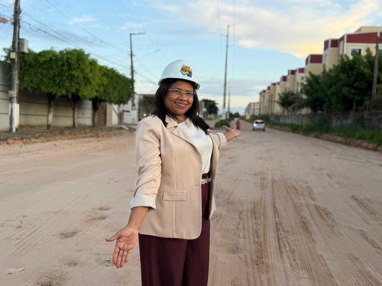 Pavimentação das avenidas Brasil e Eliza Branco vira realidade na gestão  Nilda