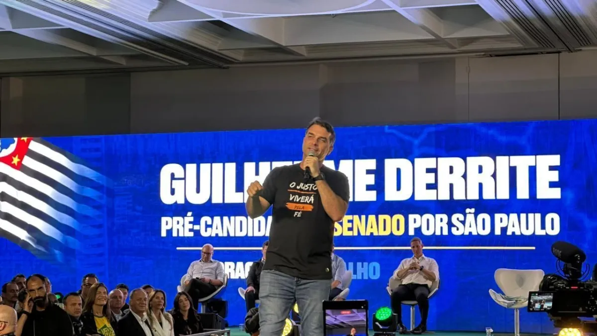 Flavio-Bolsonaro-evento-Derrite.webp