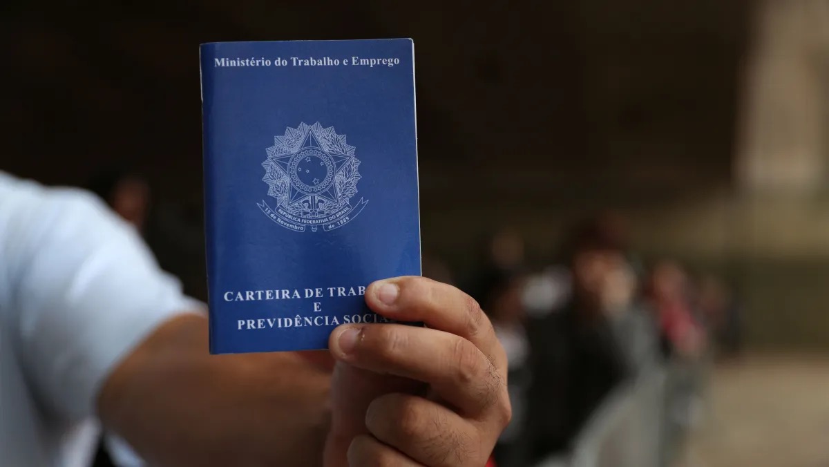 carteira de trabalho | Amanda Perobelli - Reuteurs