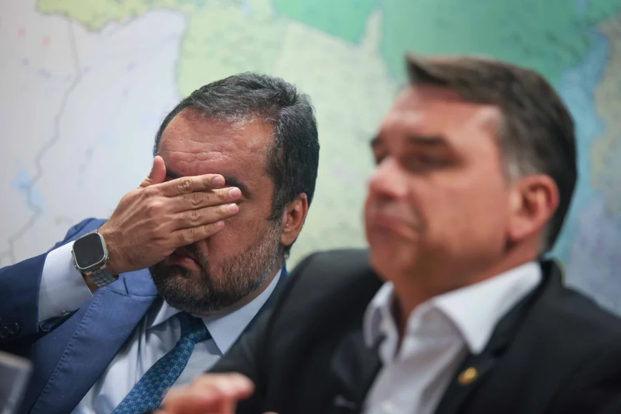 flavio bolsonaro claudio castro