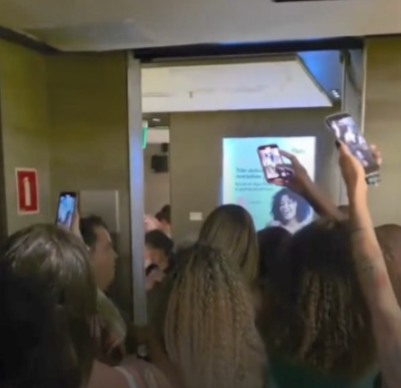 Tumulto e confusão em ato organizado por vereadora trans