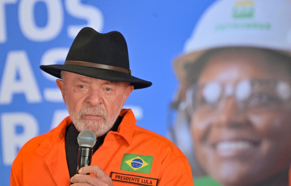 © Reuters. Presidente do Brasil, Luiz Inácio Lula da Silva, participa de um evento na refinaria da Petrobras Gabriel Passos (REGAP) no estado de Minas Gerais, Brasiln20/03/2026nREUTERS/Washington Alves