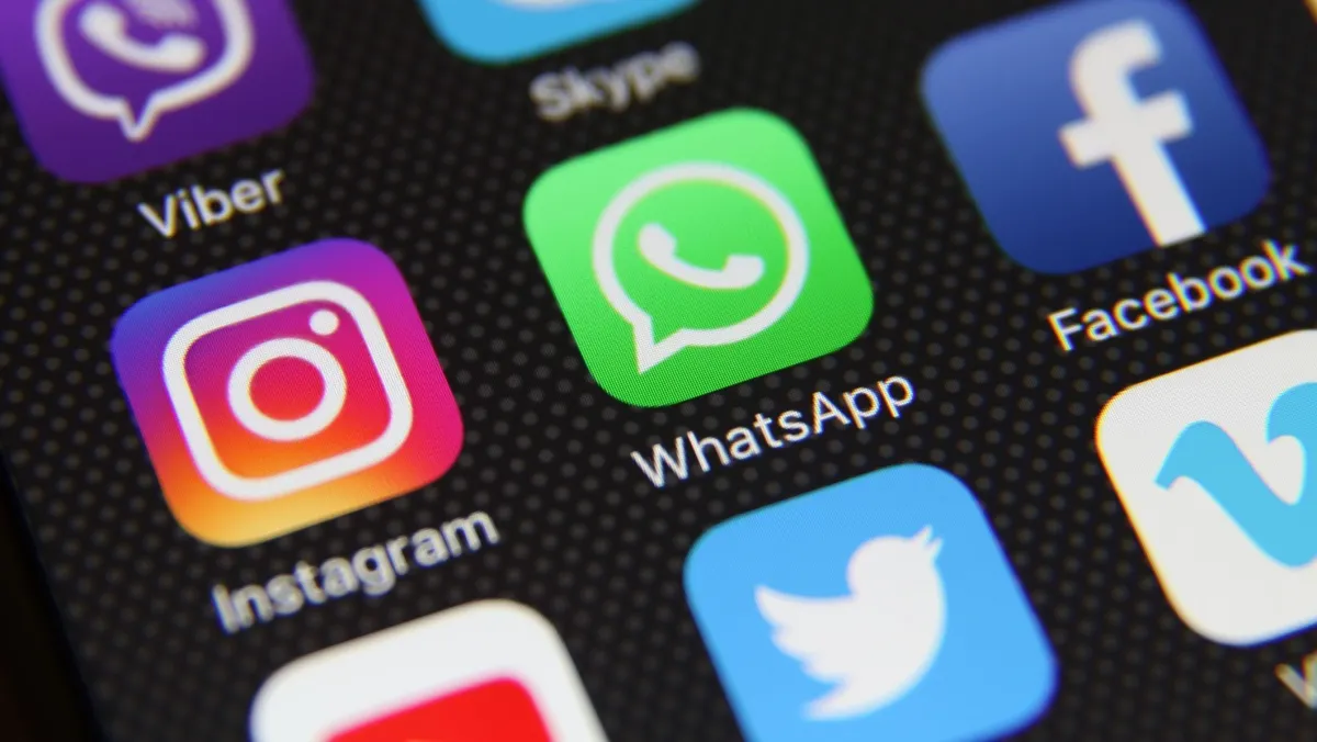 WhatsApp, Instagram e Facebook redes sociais