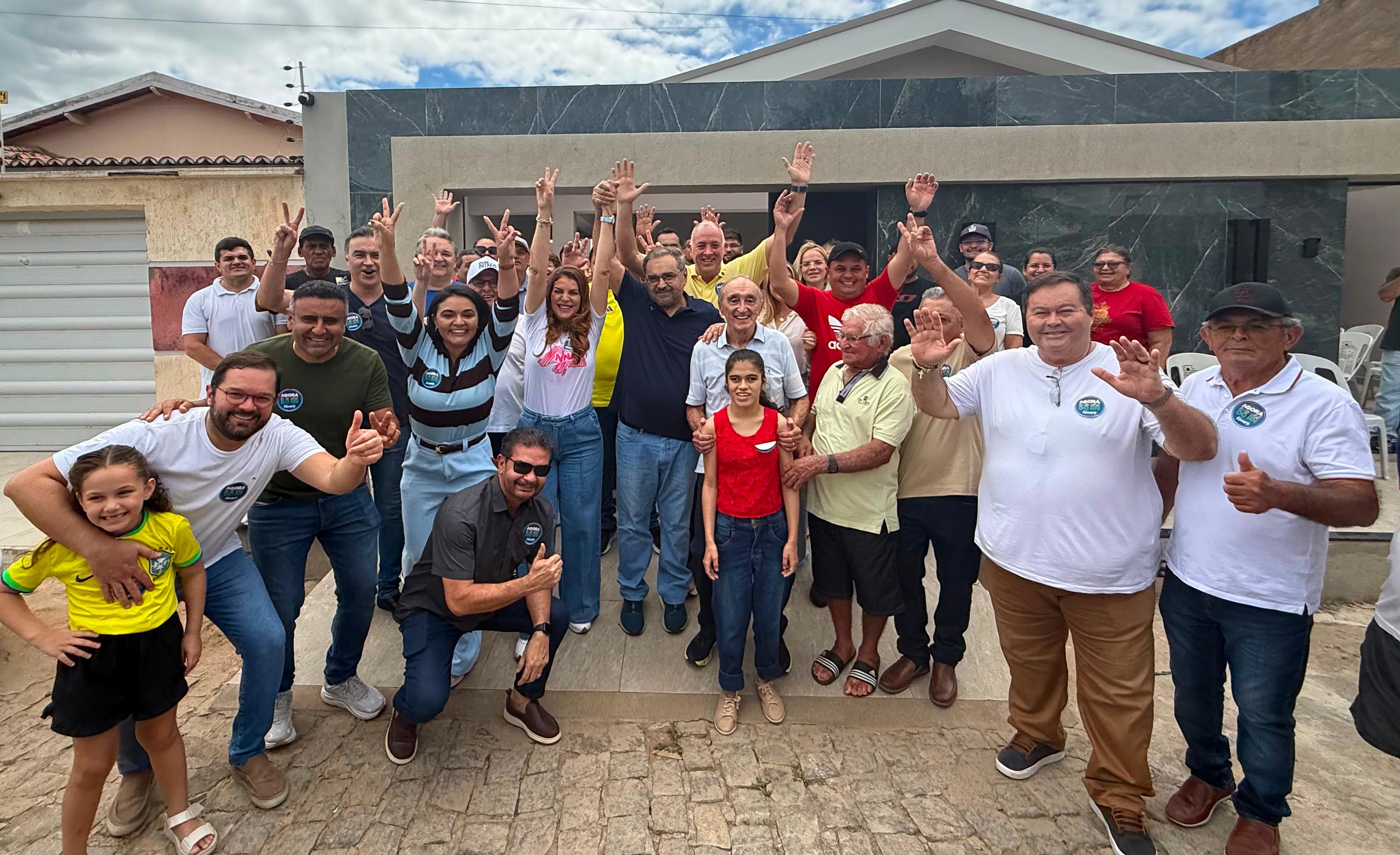 Nina Souza e Getúlio Rêgo percorrem quatro cidades do Oeste Potiguar e fortalecem parcerias políticas na região