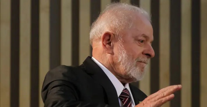 'Os comunistas do Partidão nunca acreditaram que Lula fosse esquerdista', escreve Mario Sabino | Foto: Reprodução/Shutterstock
