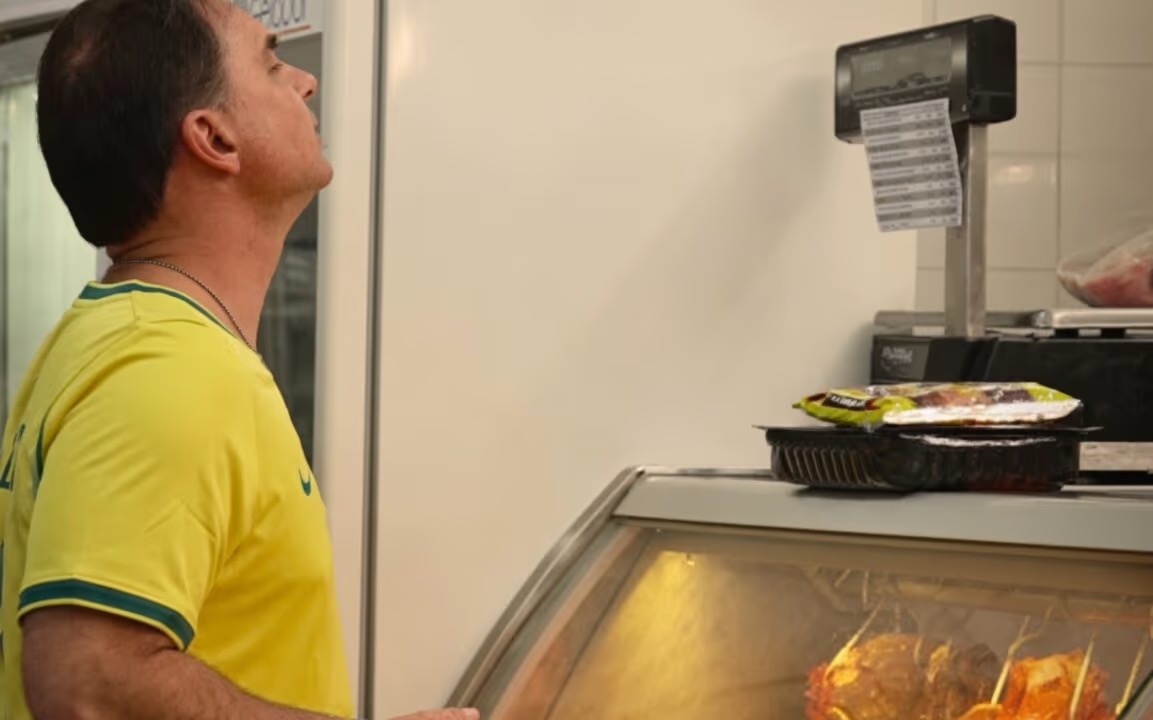 flavio bolsonaro desafio do churrasco | reprodução