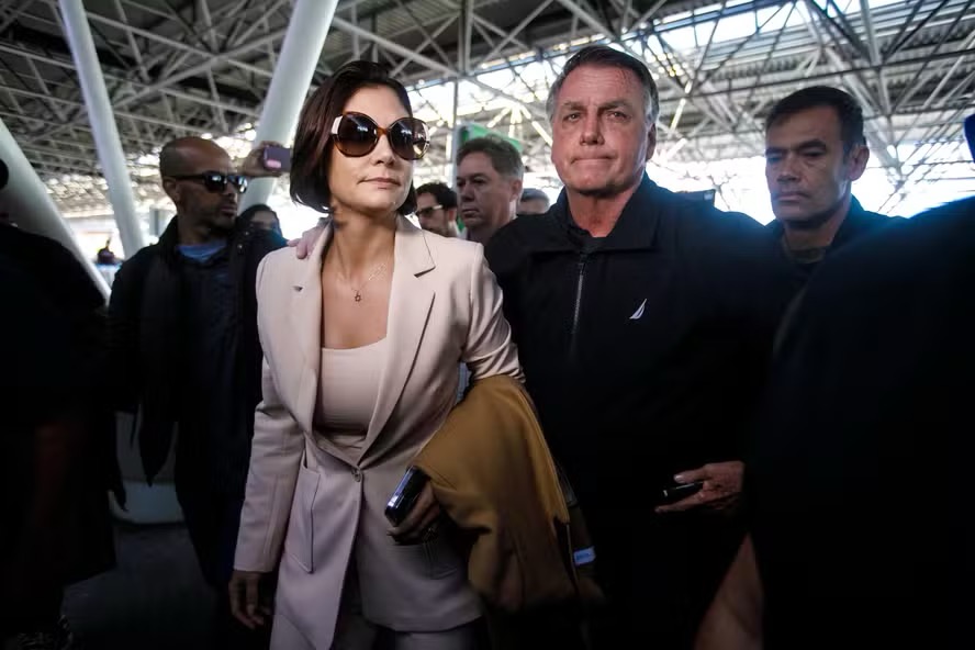 MICHELLE E JAIR BOLSONARO  — Foto: Brenno Carvalho / Agência O Globo