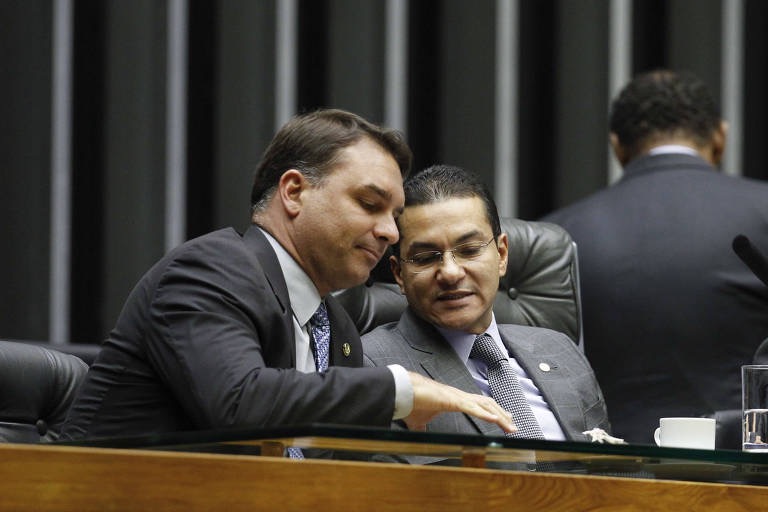 Flávio Bolsonaro e Marcos Pereira