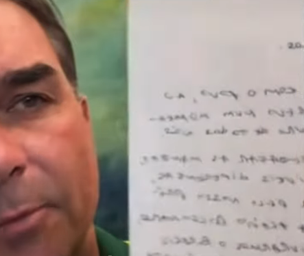 FLAVIO E CARTA BOLSONARO.png