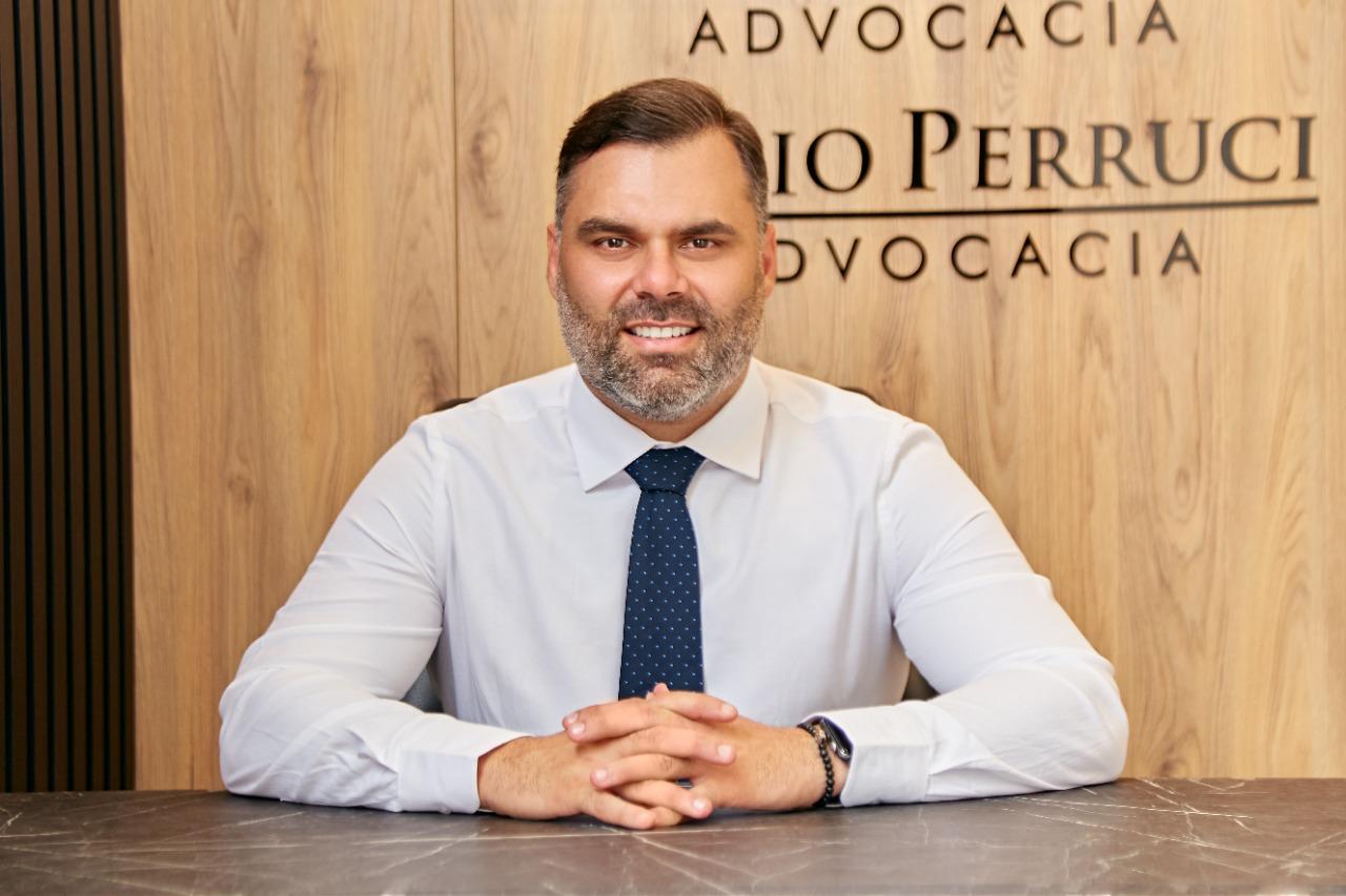 advogado Fábio Perruci 