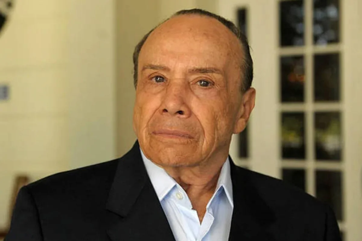 acusado-ocultar-patrimonio-stenio-garcia-morar-de-favor.webp