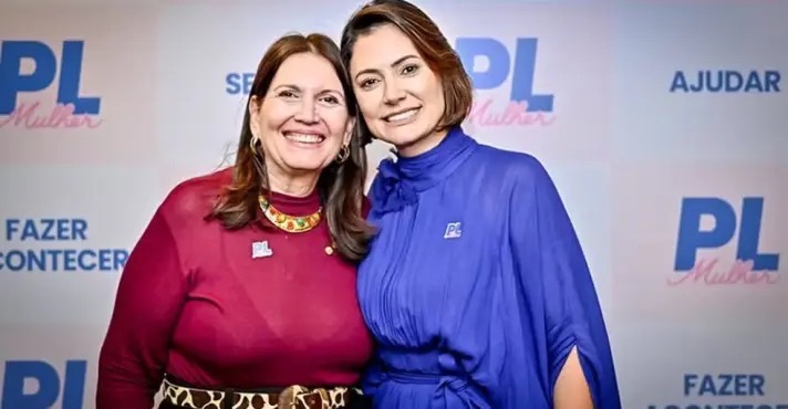 Presidente do PL no Distrito Federal Bia Kicis e a ex-primeira-dama Michelle Bolsonaro | Foto: Zack Stencil/PL