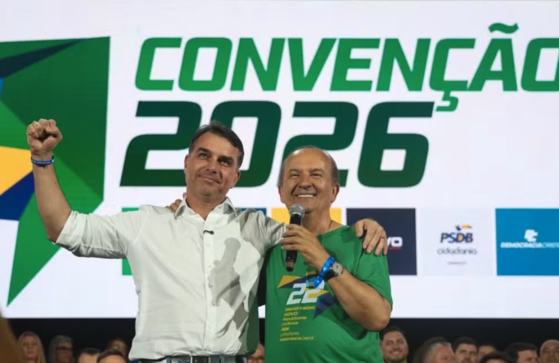 FLAVIO BOLSONARO E JORGINHO MELLO | Foto: Divulgação