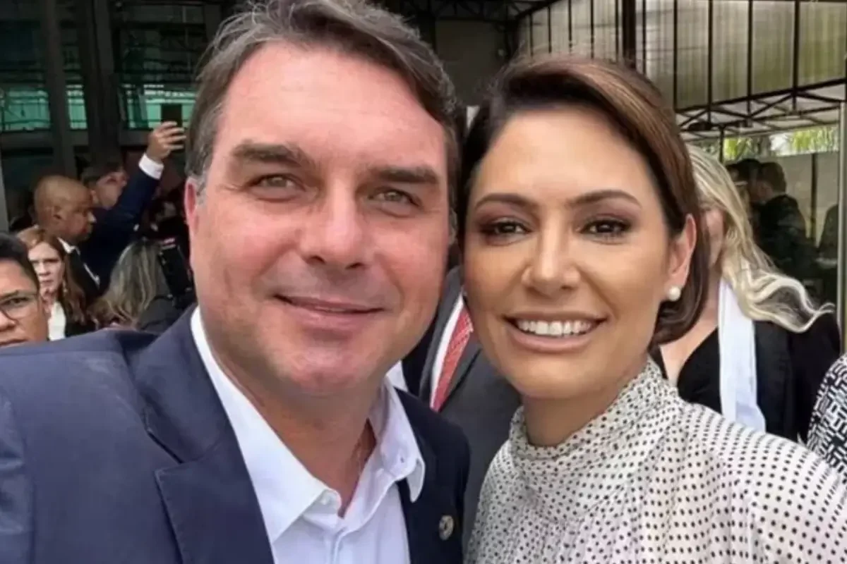 Flávio e Michelle Bolsonaro 