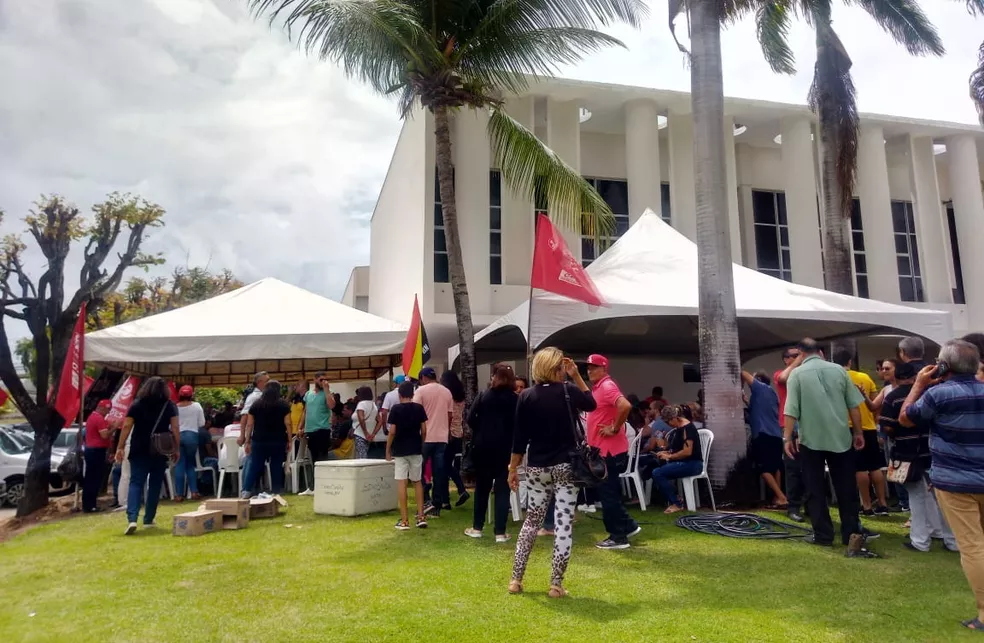 protesto centro administrativo