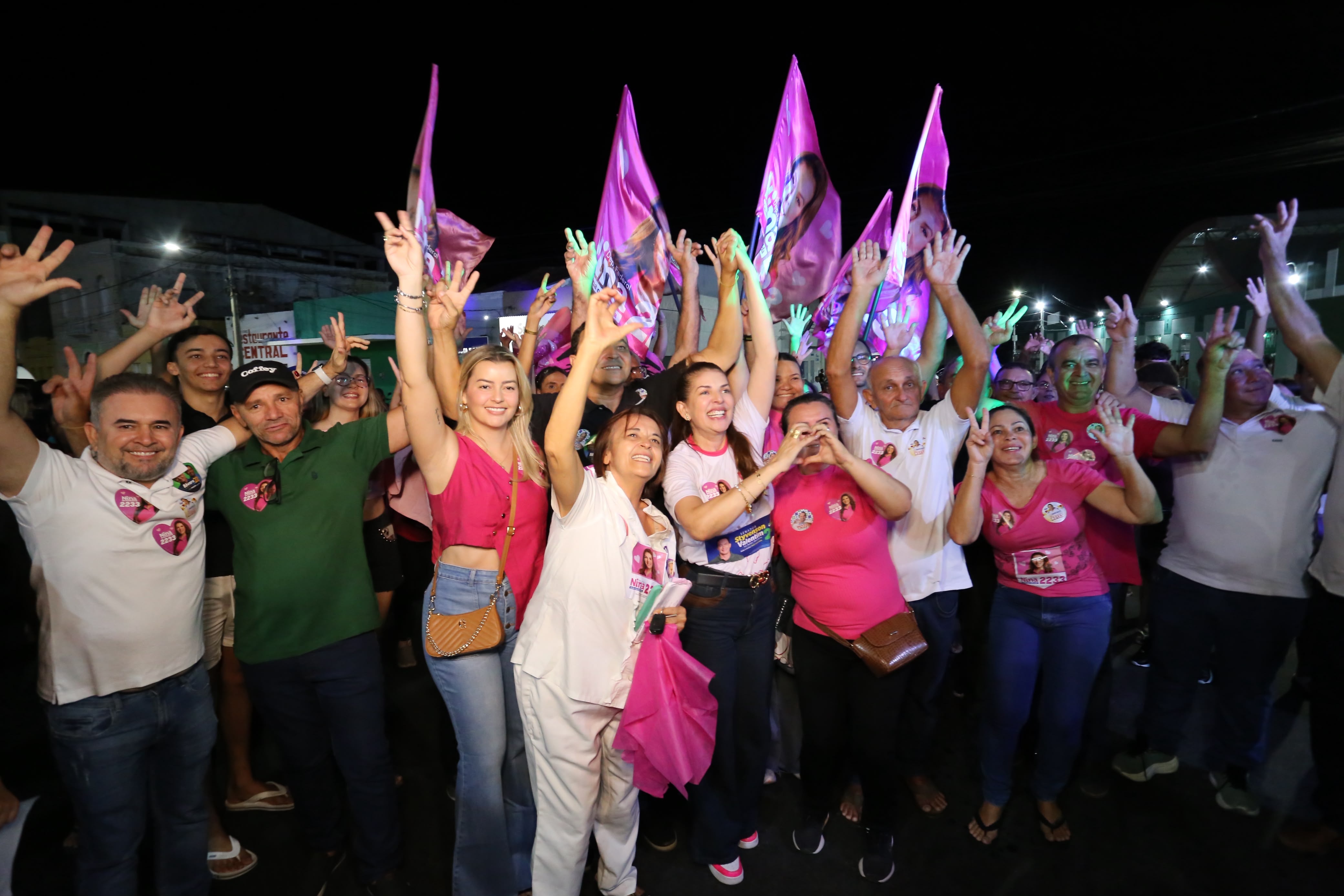 Nina Souza Caravana 2233