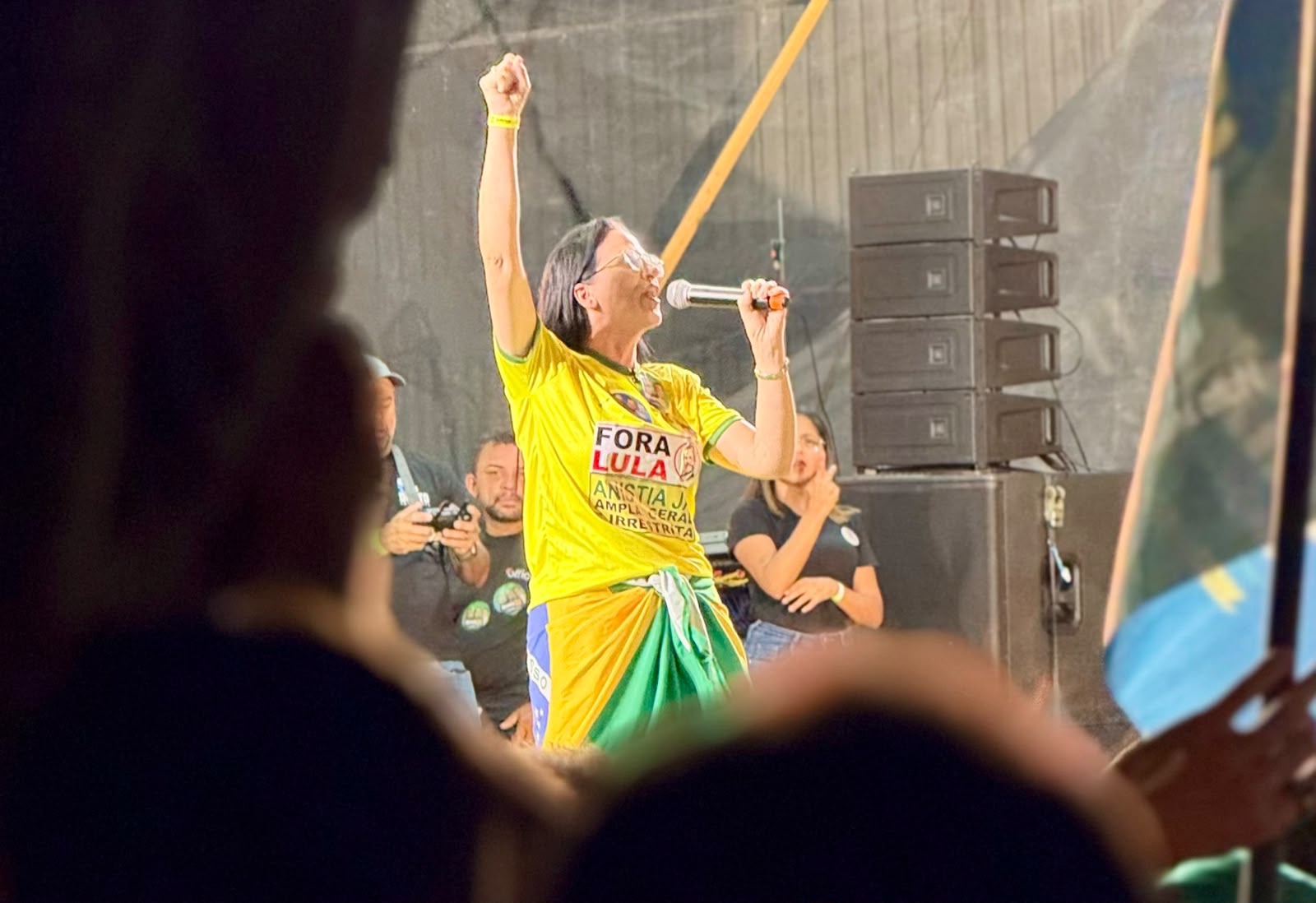 Camila Araújo comício Flávio Bolsonaro em Natal