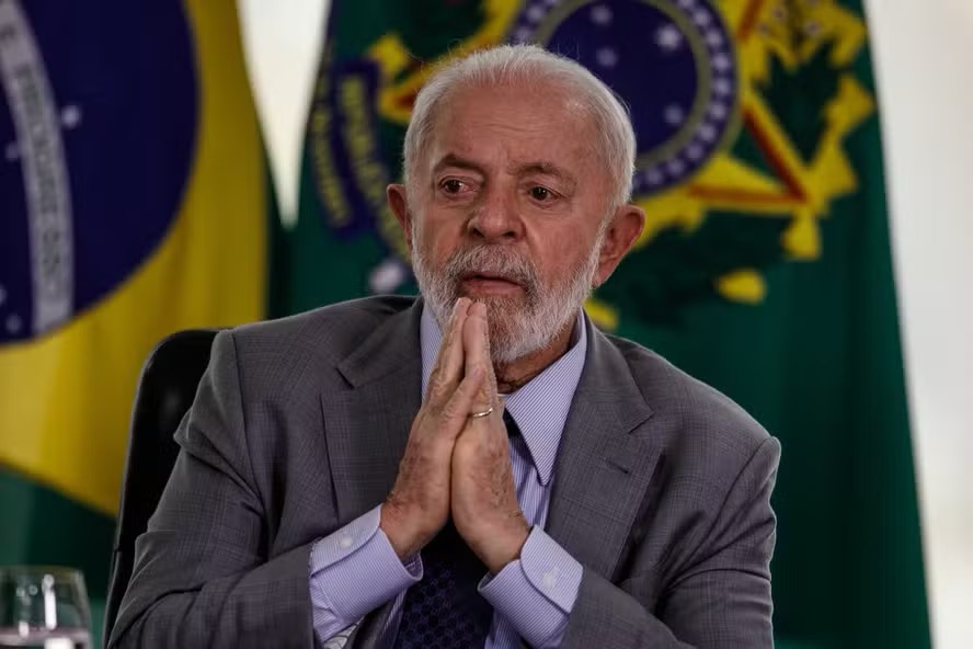 O presidente Lula durante reunião para discutir medidas sobre bets — Foto: Brenno Carvalho/Agência O Globo