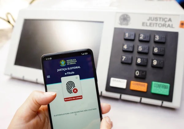 Celular e urna eletrônica | levar celular pra votar 