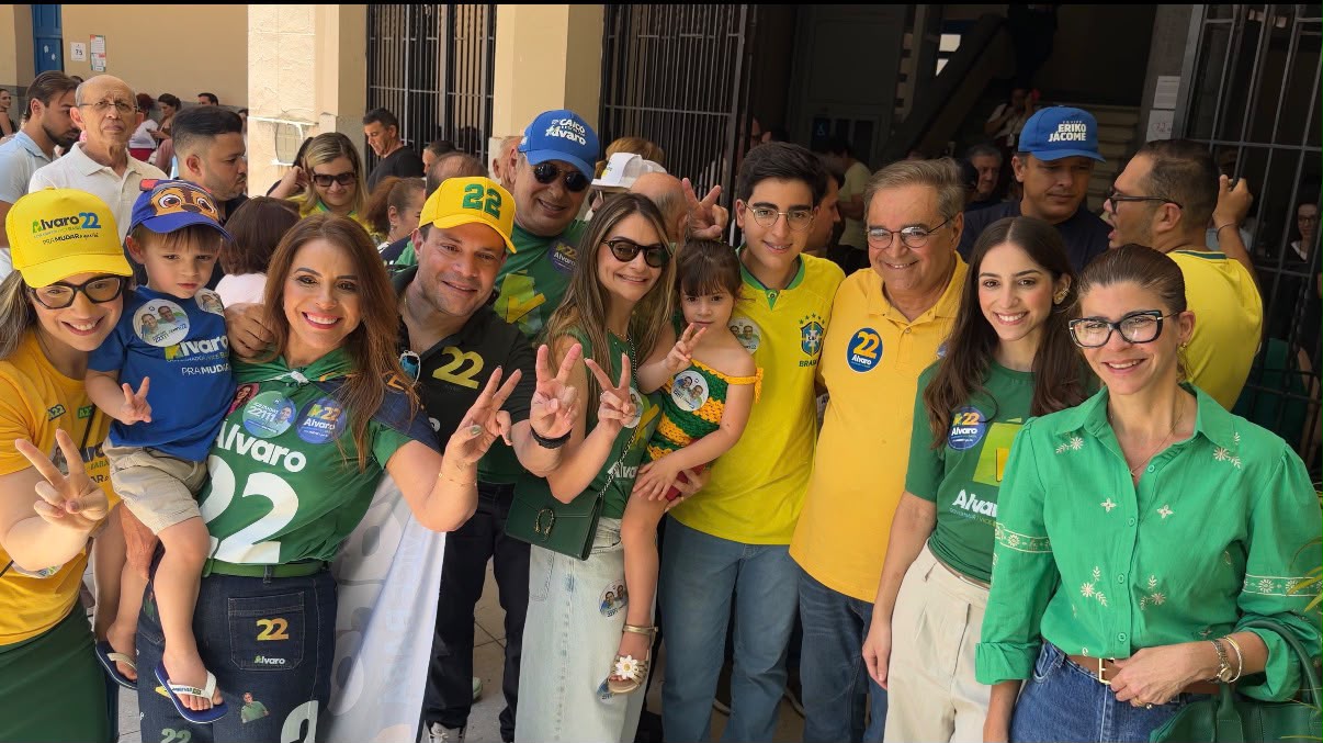 Àlvaro Dias vota em Natal e destaca confiança na disputa pelo Governo do RN