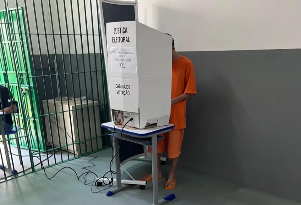 presos votando | votação presidios | Foto: Reprodução