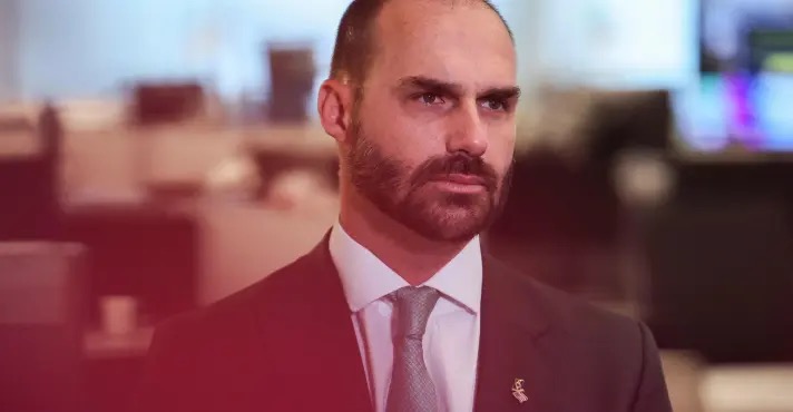 O ex-deputado Eduardo Bolsonaro vive com a mulher e os filhos nos Estados Unidos | Foto: Jessica Koscielniak/Reuters