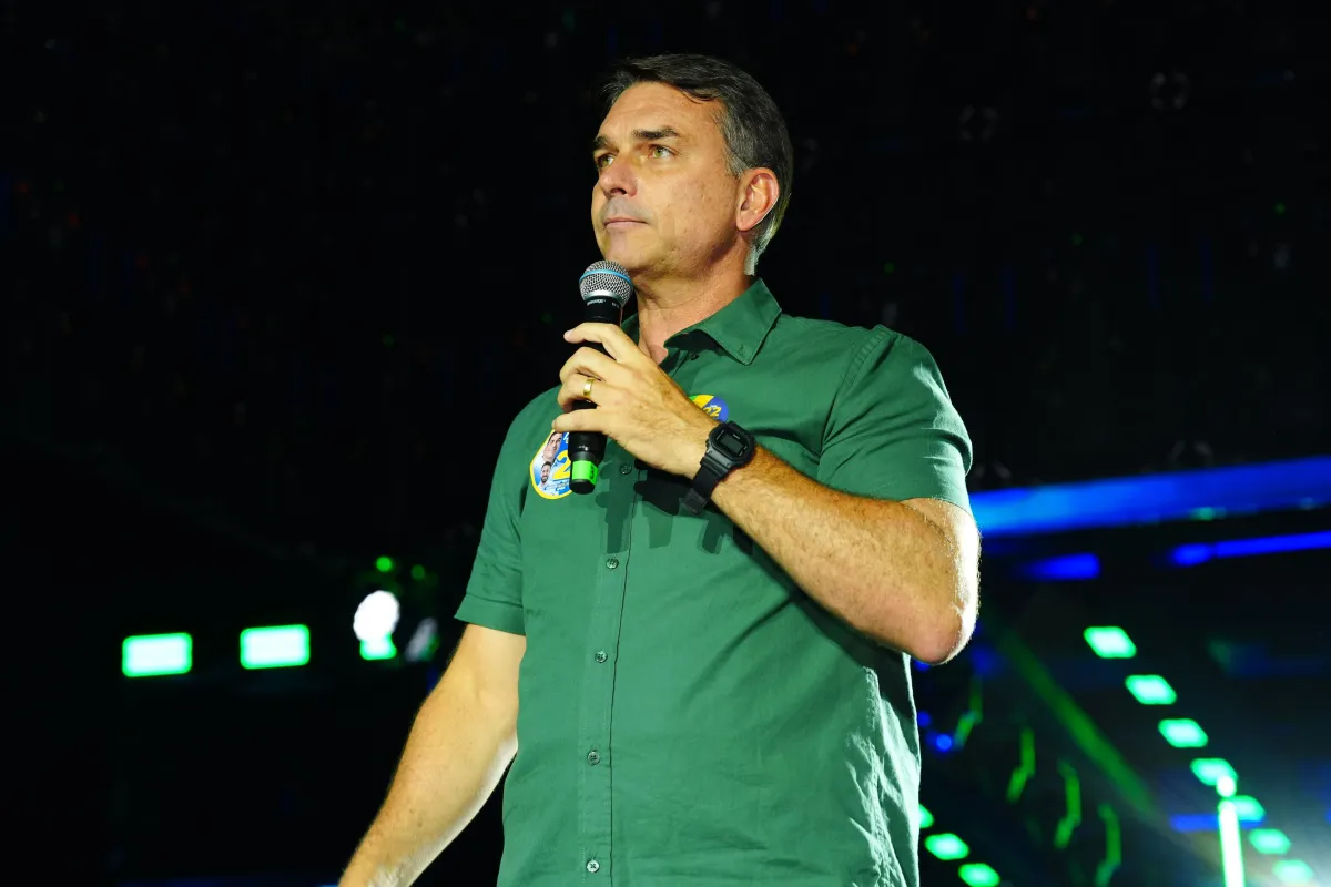 Flávio 