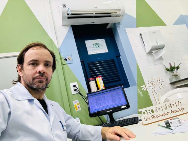 Médicos da Coopmed tornam referência em cirurgia ortopédica infantil do HIVS