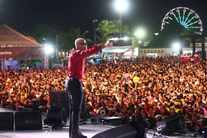 Com atrações nacionais no Arena das Dunas, Vem Pro Bloquinho se consolida como principal pré-carnaval de Natal