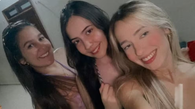 Três jovens morrem após carro capotar em estrada que liga RN ao Ceará