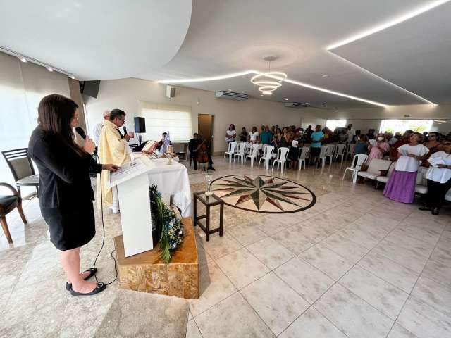 Mais de 20 mil pessoas são esperadas nos cemitérios do Grupo Morada neste domingo (14)