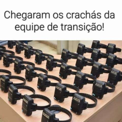 Uma identificação para equipe de transição