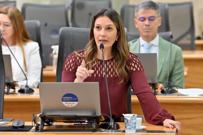 “Manter ICMS em 20% é colocar população para pagar conta do Estado”, diz Cristiane Dantas