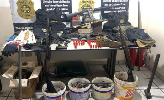 DEICOR apreende arsenal de guerra durante operação no RN
