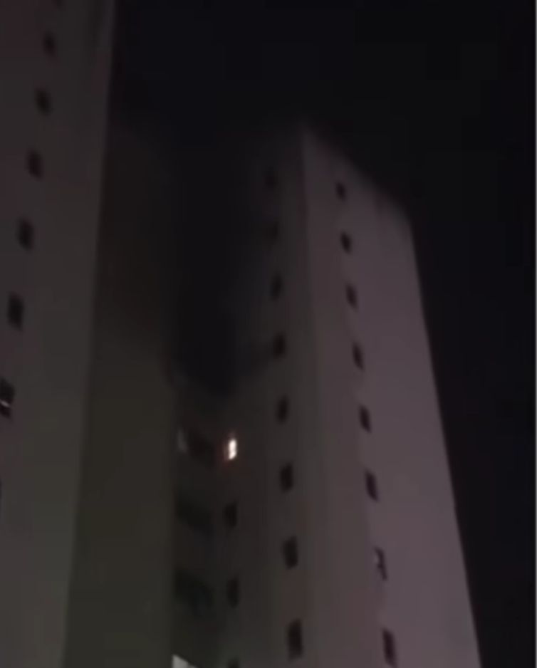 Apartamento em condomínio de Nova Parnamirim é atingido por incêndio