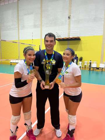 Equipe de vôlei feminino do RN é campeã brasileira feminina sub 16 da 1ª divisão