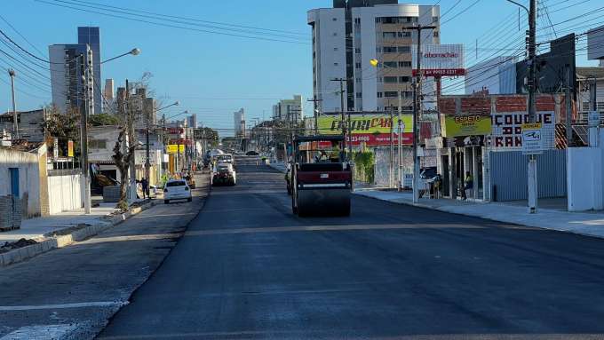 Prefeitura inicia requalificação viária das ruas Jaguarari e São José 