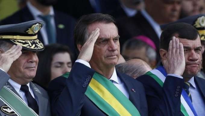 Urgente: Comandante do Exército reúne generais em reunião de emergência; Depois, vai encontrar Bolsonaro