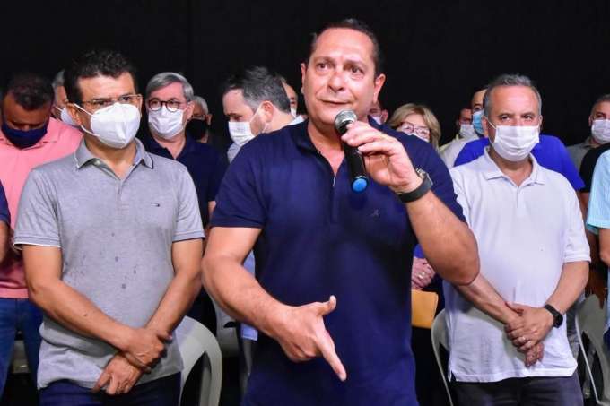 Ezequiel quer Rogério Marinho no senado