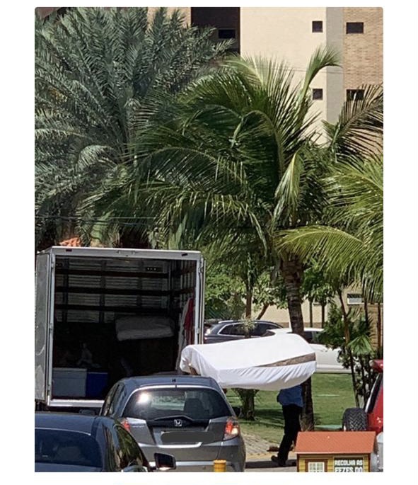Choro, tristeza e tumulto no Porto Brasil