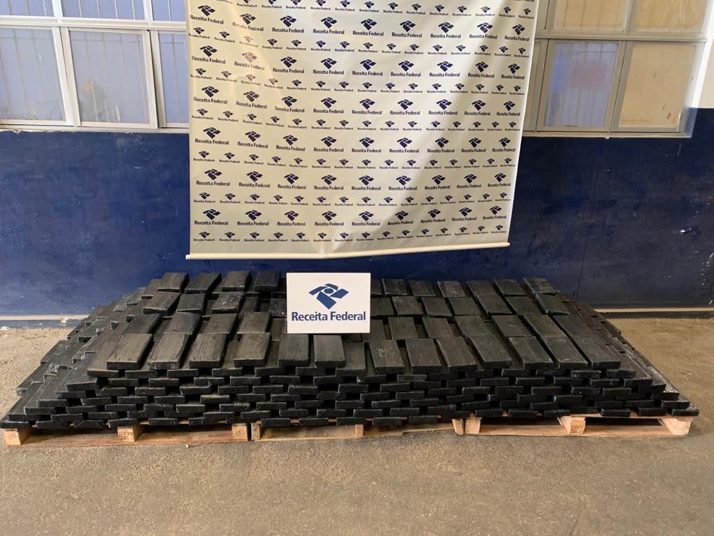 Receita Federal apreende carga com 500 kg de cocaína no porto de Natal