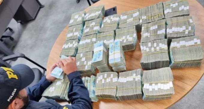 PRF prende homem com mais de R$ 2,5 milhões; Dinheiro iria em direção a Brasília